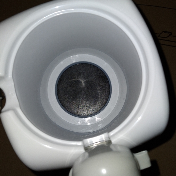 The First Years 2-in-1 Simple Serve Bottle Warmer And Pacifier Sanitizer (NEW) - Picture 4 of 8